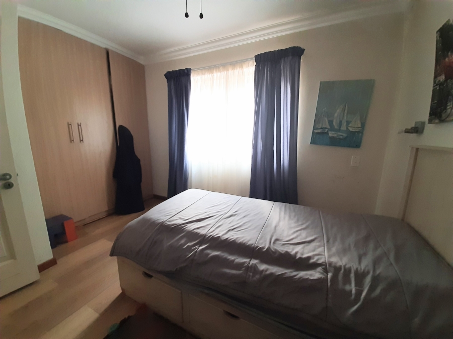 6 Bedroom Property for Sale in Kosmos North West
